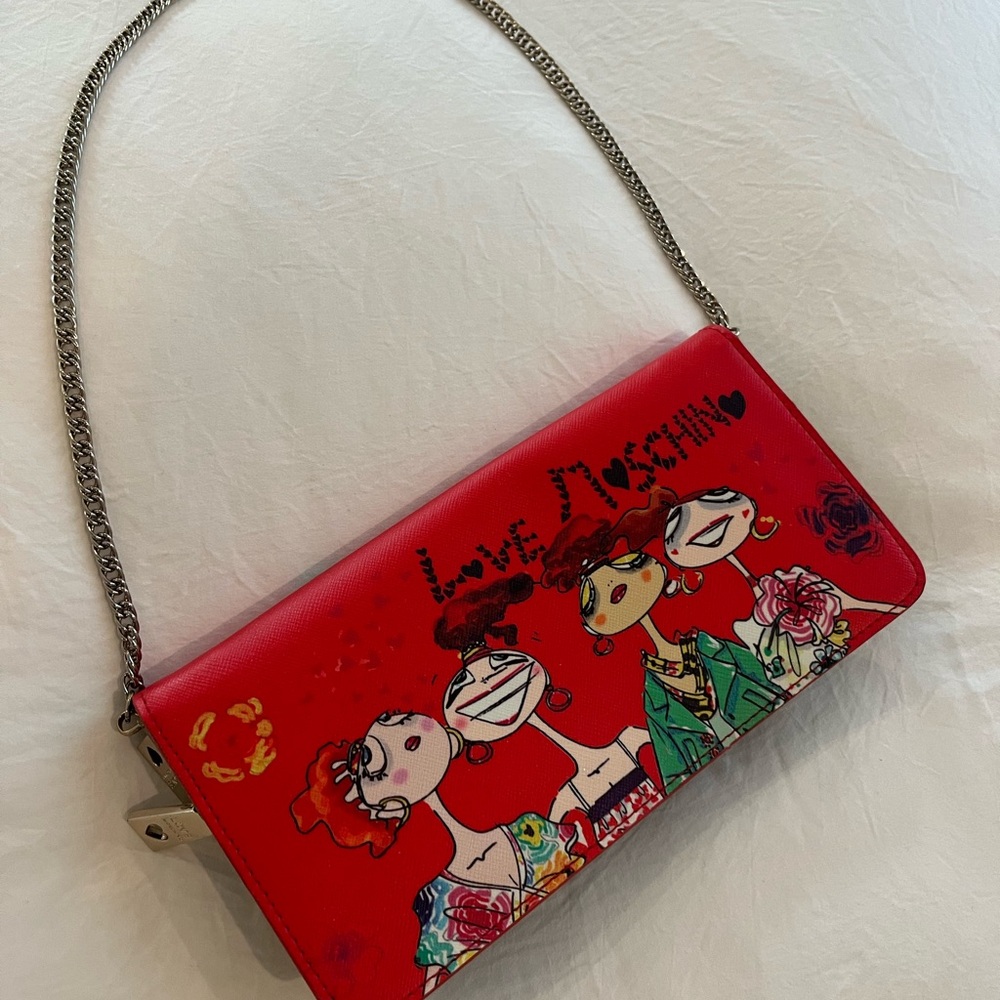 LOVE MOSCHINO WALLET ON A CHAIN NEW